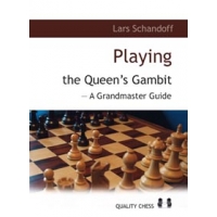 Playing the Queen's Gambit by Lars Schandorff (miękka okładka)