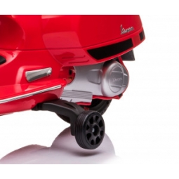 Milly Mally Pojazd na akumulator Vespa GTS Super Red