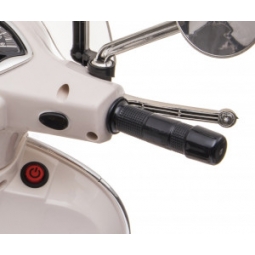 Milly Mally Pojazd na akumulator Vespa GTS Super White