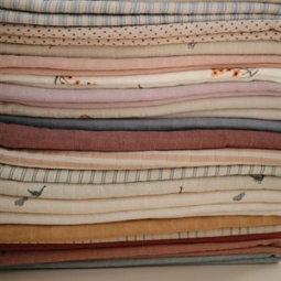 Mushie Otulacz z Organicznej Bawełny Sage Stripe