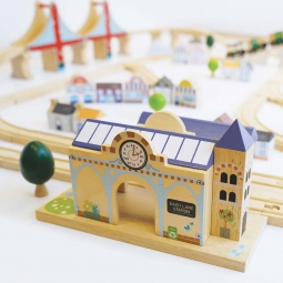 Drewniana kolejka Royal Express zestaw 180 elementów tory pociąg Le Toy Van